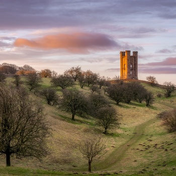 England, Cotswolds - Broadway Tower ved solopgang