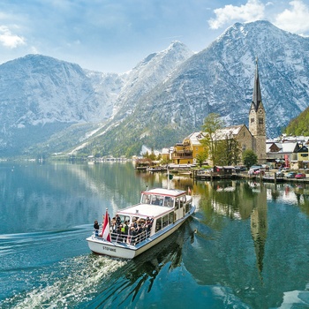 Hallstatt, Salzkammergut i Østrig - Foto Willian Justen de Vasconcellos Unsplash