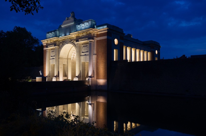 Belgien, Ypres - mindemærket Menin Gate for de faldne soldater i Flandern