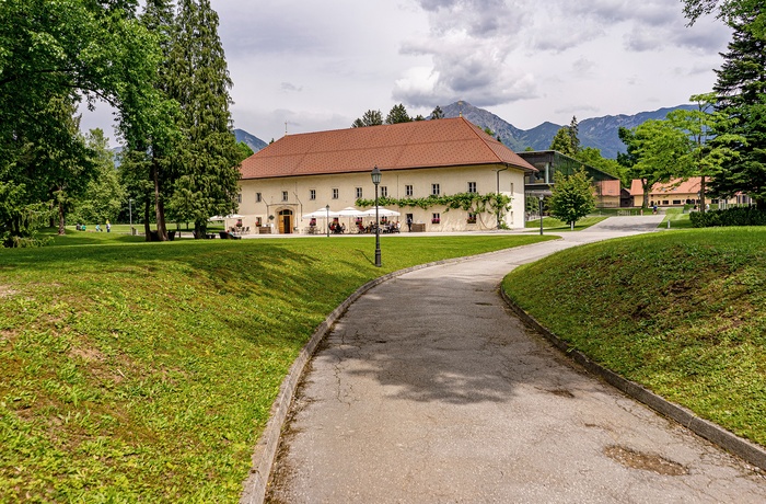 Bygninger i slotshaven der ombiver Brdo slot, Slovenien