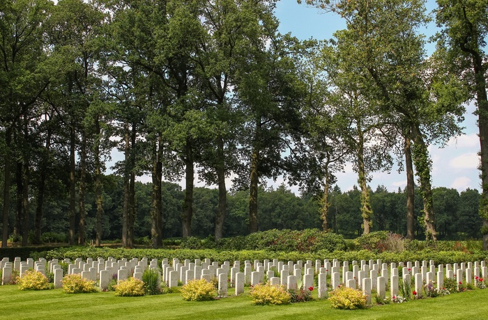 Holland, Arnhem, Oosterbek - kirkegård for faldne britske faldskærms soldater