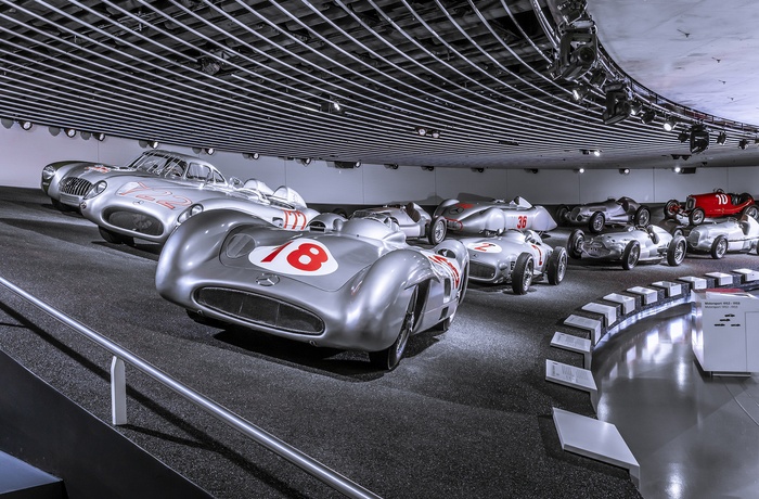 Mercedes Benz Museum i Stuttgart - Copyright: Mercedes-Benz AG