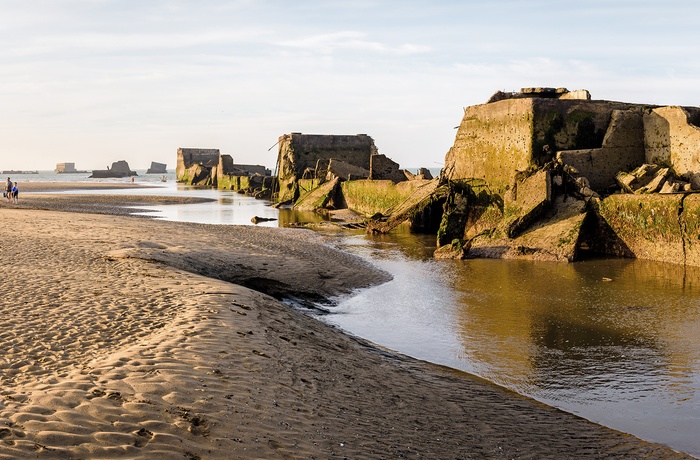 Gold Beach med Mulberry Harbour B ved Arromanches-les-Bains, Normandiet