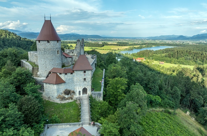 Zovnek slot i Slovenien