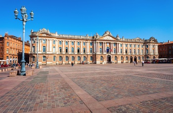 Capitole de Toulouse på pladsen af samme navn