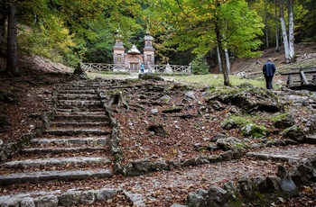 Det russiske kapel langs Vrsic vejen i Slovenien