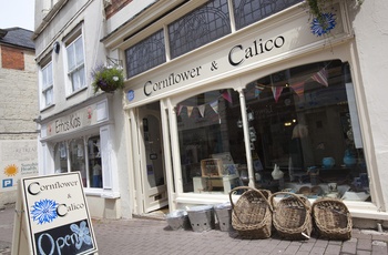 England, Cotswold - butiksfacade i Stroud (Foto Cotswolds Tourism)