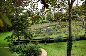 England, Cotswolds - den smukke og velordnede Painswick Rococo Garden (Foto - Cotswolds Tourism )