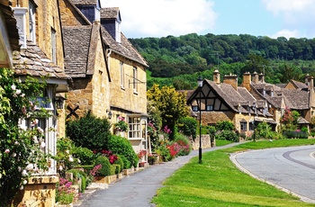 England, Cotswolds, Broadway - byens smukke huse på række