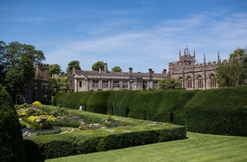 England, Gloucestershire, Cotswolds - Sudeley Castle med de smukke haver (Foto Cotswolds Tourism)