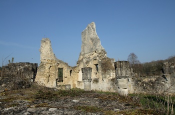 Frankrig, Chemin des Dames - det sønderskudte kloster Abbay of Vauclair