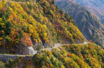 Vejen Hakusan Shirakawago White Road i det centrale Japan