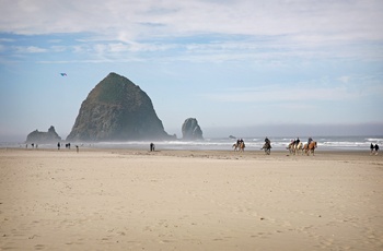 Ridetur på Canon Beach og forbi Haystack Rock, Oregon