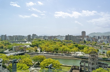 Udsigt over Hiroshima Peace Memorial Museum og Park - Japan