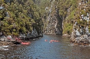 På kajaktur i Tsitsikamma, Garden Route National Park - Sydafrika