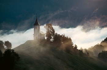 Jamnik Kirke i Slovenien