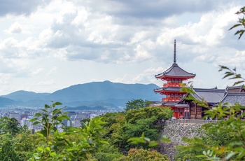 Kiyomizu-dera templet i Kyoto, Japan