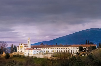 Kostanjevica klosteret udenfor Nova Gorica i Slovenien