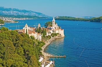 Kystbyen Rab i Kvarnerbugten Kroatien