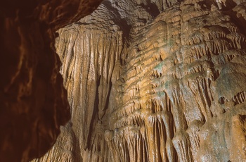 Pekel-grotten i Slovenien