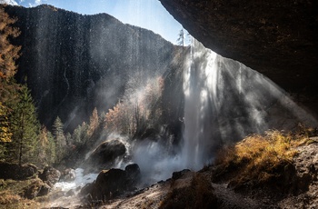 Pericnik vandfaldet i Triglav National Park i Slovenien