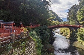 Gangbroen Shinkyo Bridge - Japan