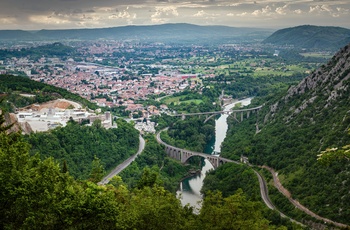 Solkan broen og Vipava-dalen med Nova Gorica i baggrunden, Slovenien