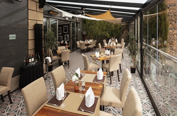 The Savoy Jersey - Terrasse