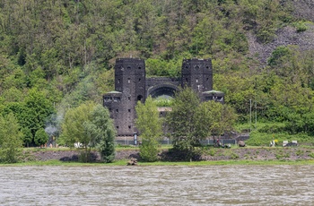 Tyskland, Remagen - resterne af den historiske bro over Rhinen