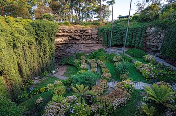 Umpherston Sinkhole, nedsunket kalkstenshule i Mount Gambier South Australia