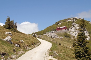 Zavizan i nationalparken Sjeverni Velebit, Kroatien